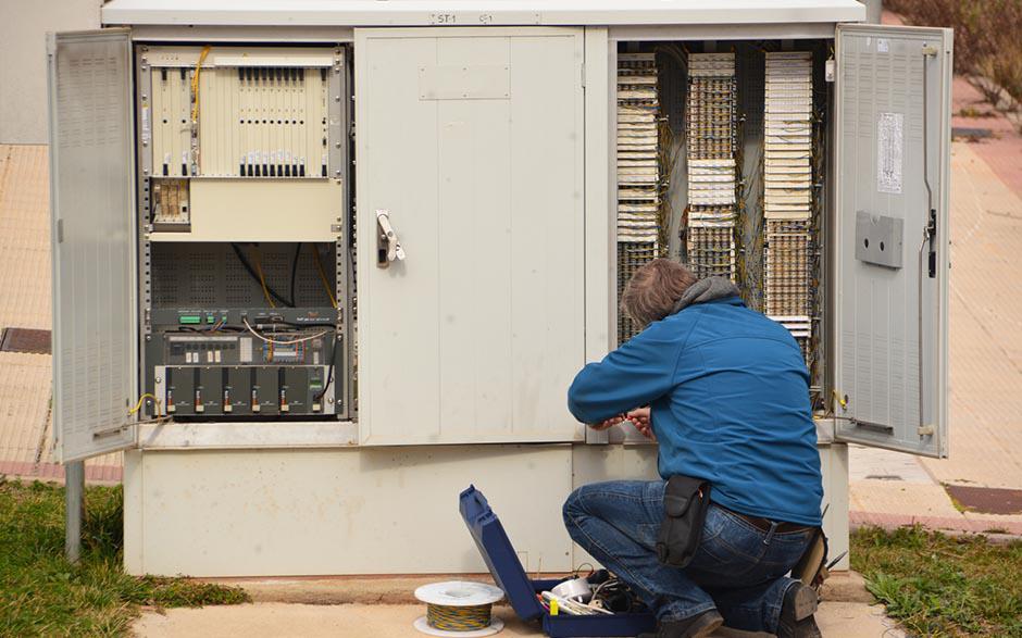 électricien professionnel Paris 12